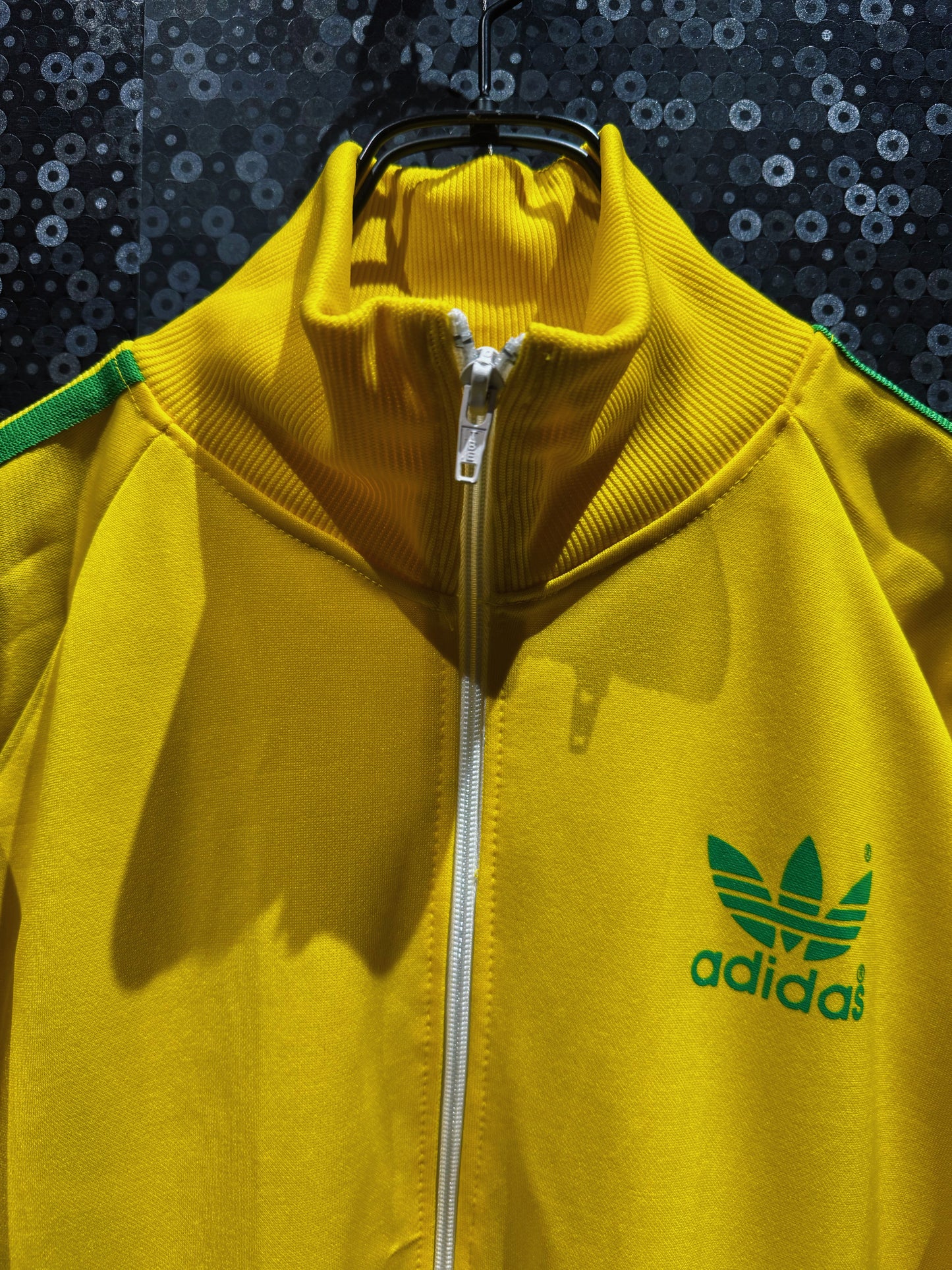 【ÆIEM】adidas originals Trefoil Back Print Yellow Track Jacket Made in U.S.A.