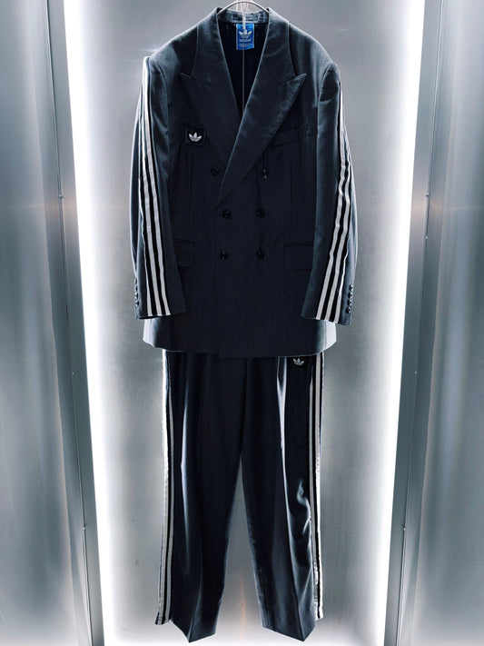special "original re:meke" vintage
"adidas"× vintage double breast SETUP three strip edition