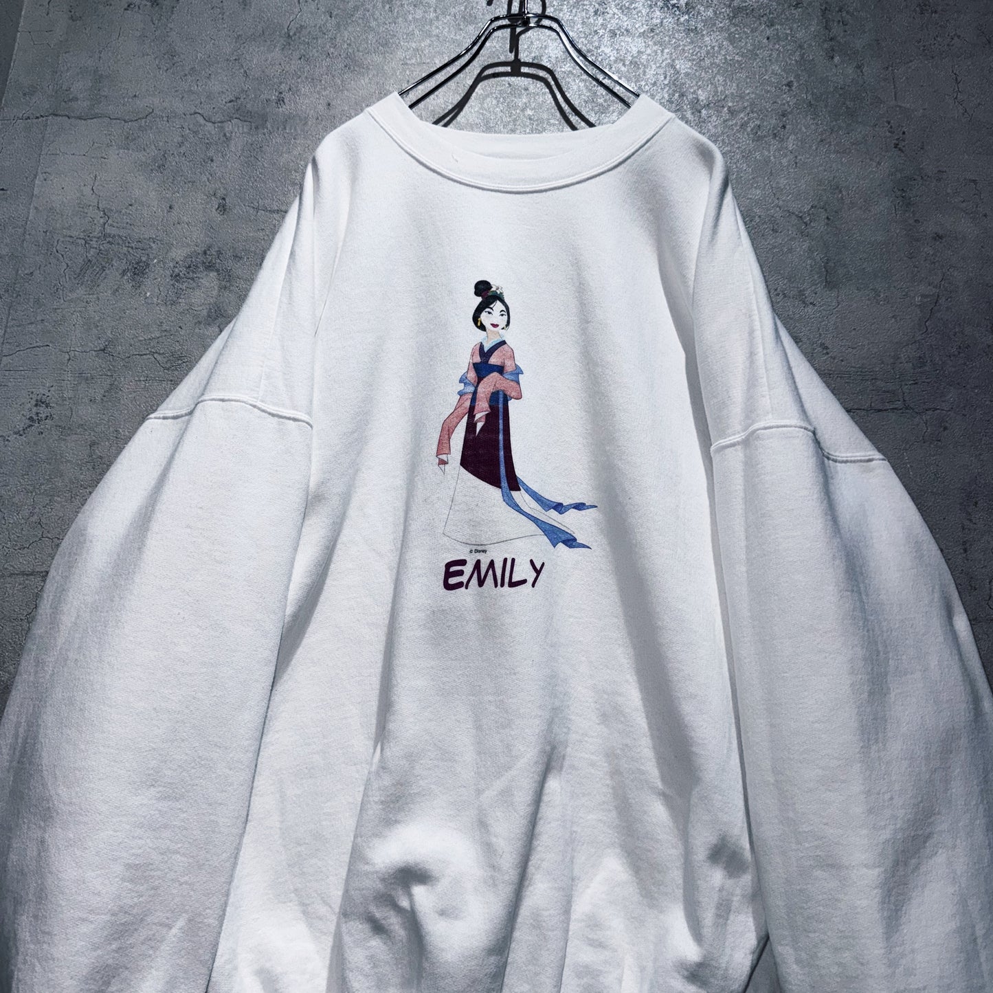 90's"MULAN"single print design pullover sweat