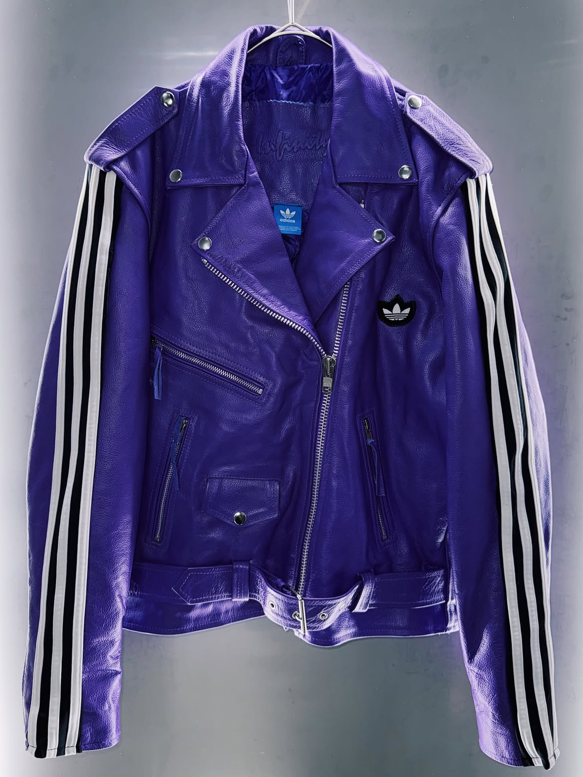 special "original re:meke" vintage
"adidas"× vintage double riders leather jacket three strip edition