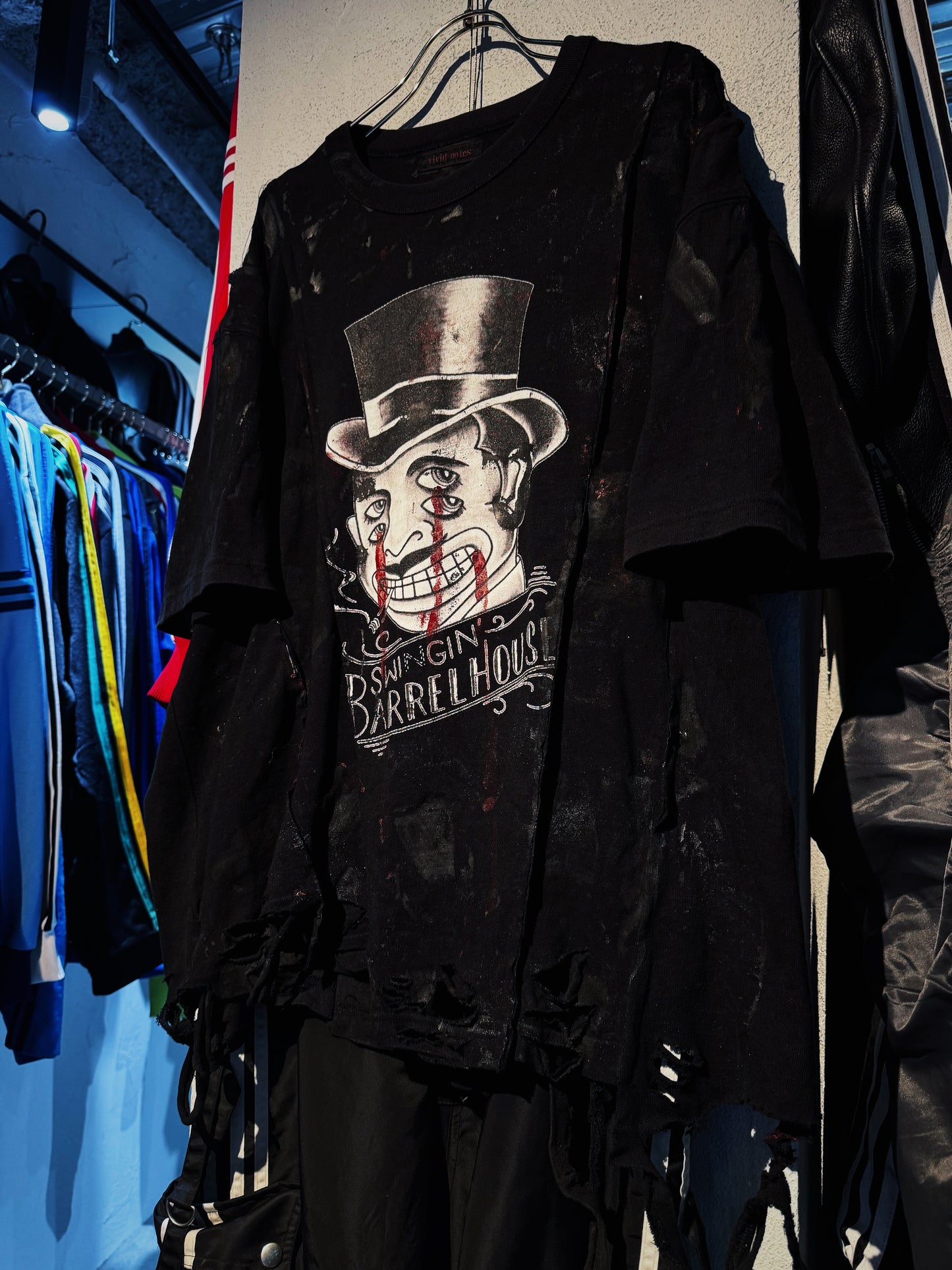 "vivid notes"graphic print coating design Layered T-shirt