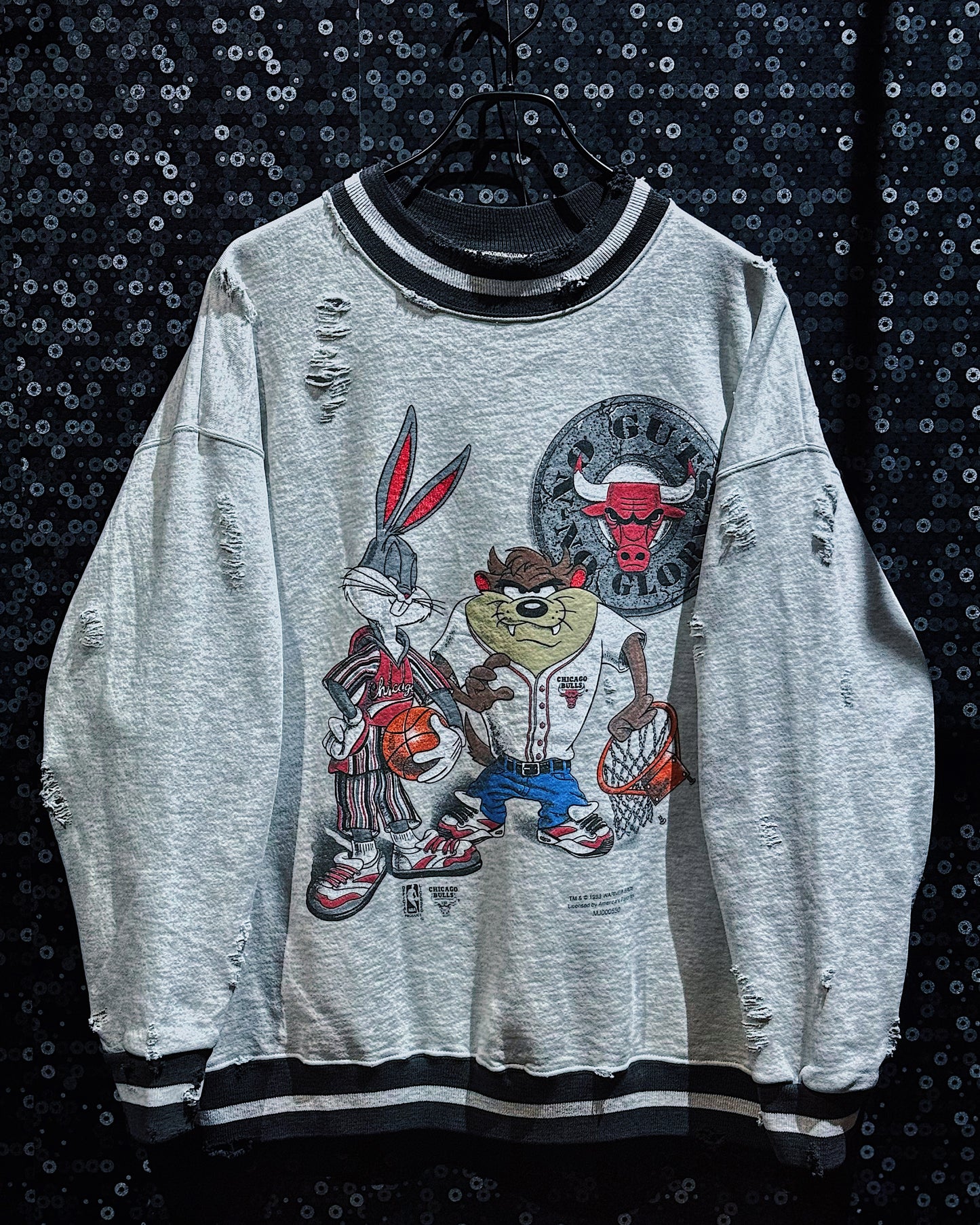 【ÆIEM】original “boro” remake Looney Tunes × Chicago Bulls sweat