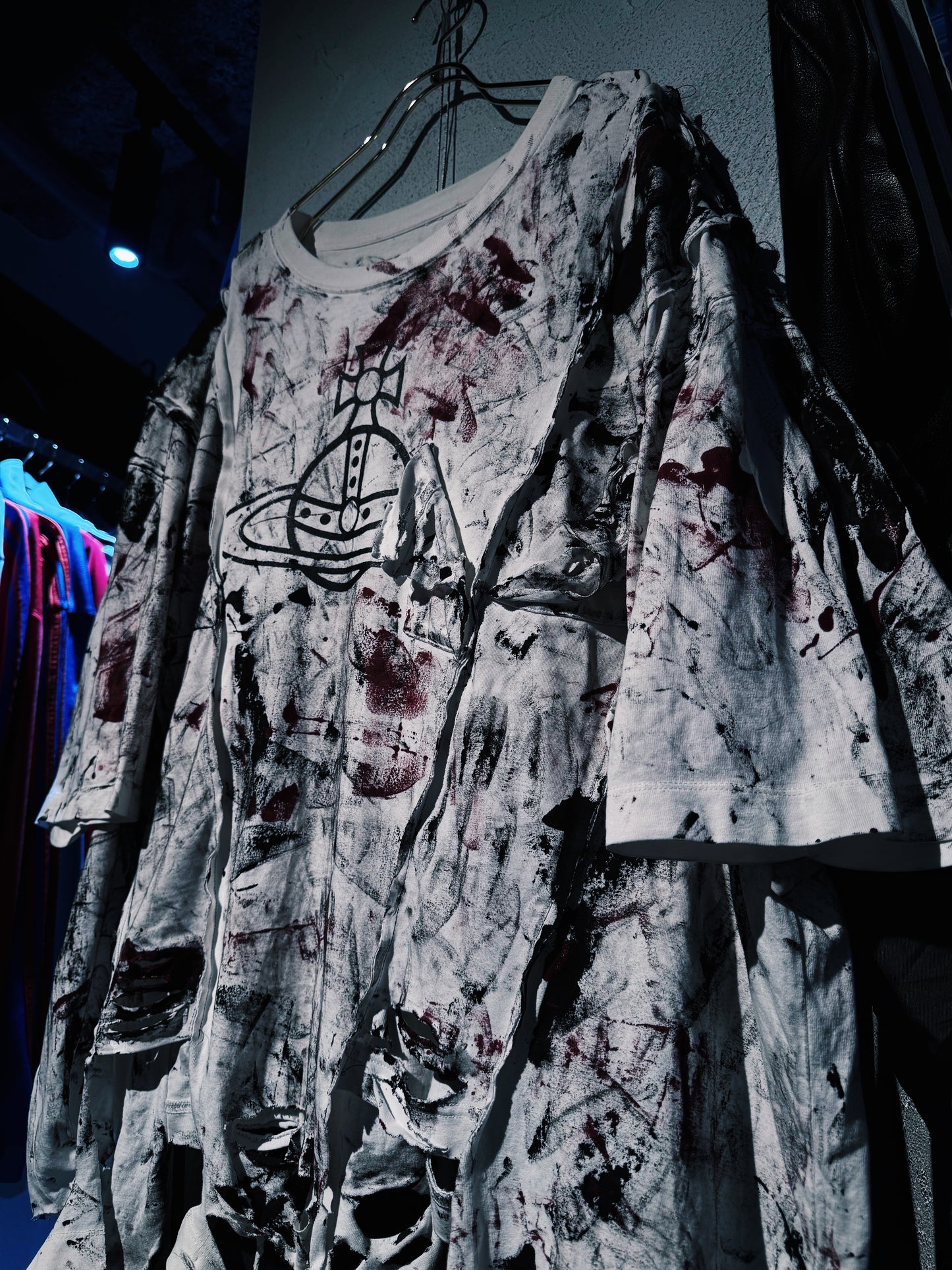 "vivid notes"The Anarchist's Layered Orbit T-shirt