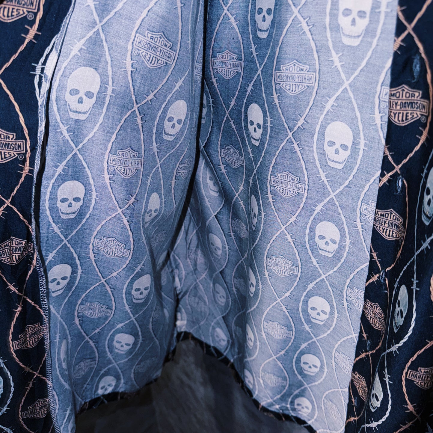 【doppio】vintage “Harley-Davidson” skull and spike print design open collar shirt