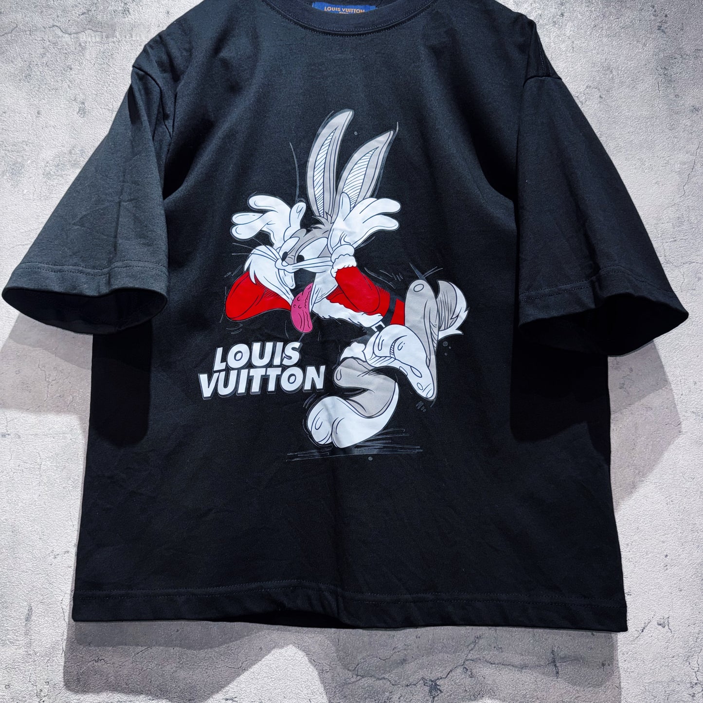 "LOUIS VUITTON"BUGS BUNNY graphic design bootleg T shirt