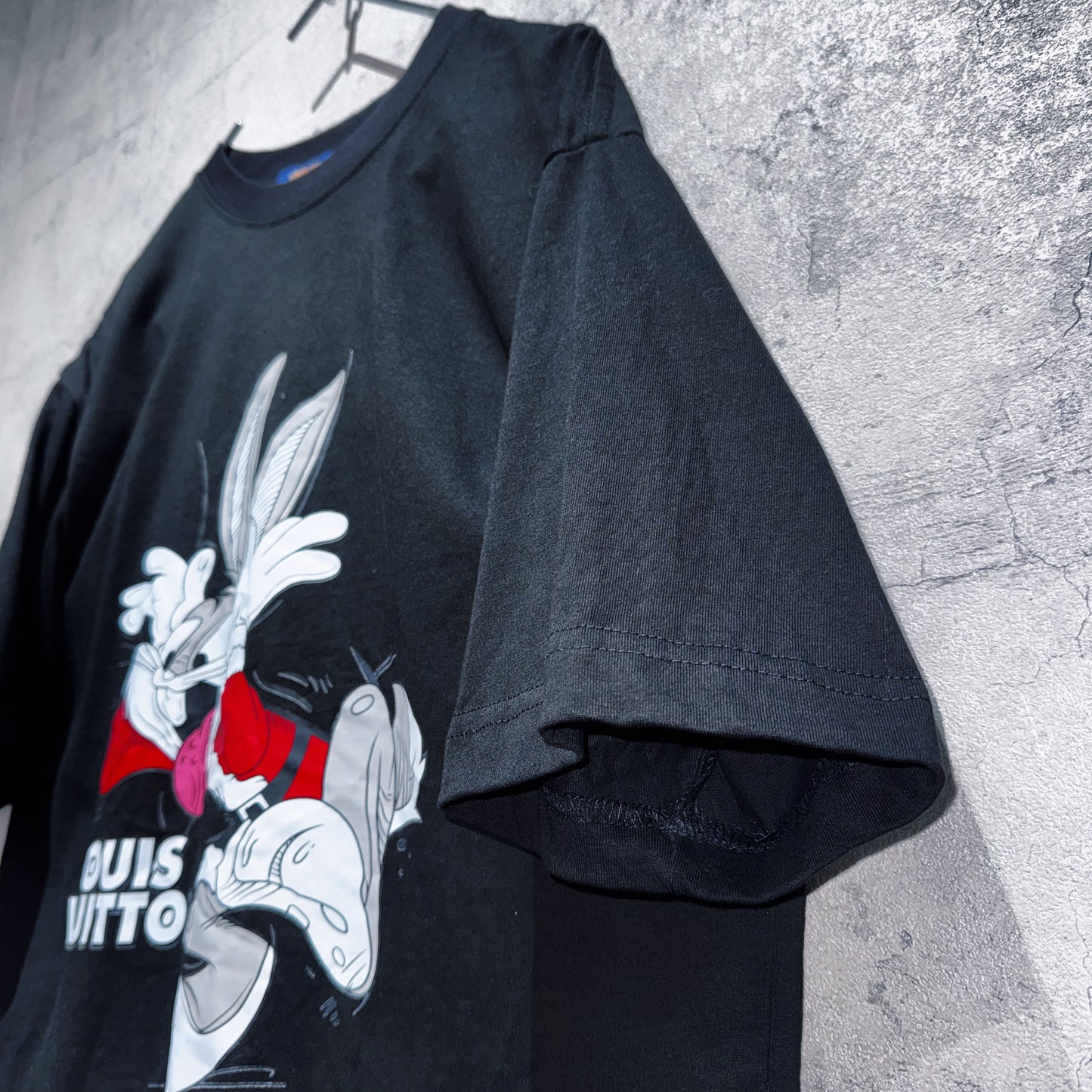 "LOUIS VUITTON"BUGS BUNNY graphic design bootleg T shirt