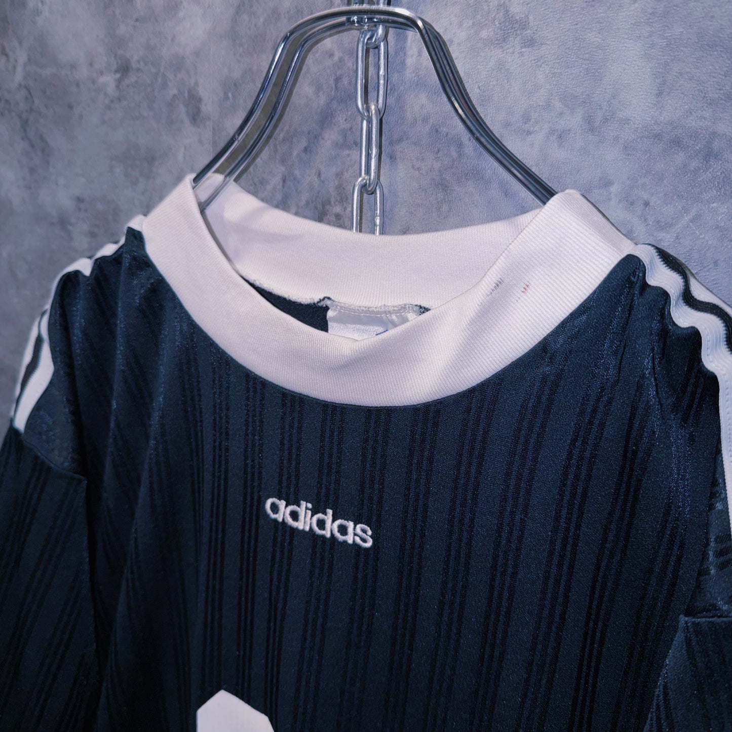 【doppio】vintage “adidas” three stripe design numbered game shirt