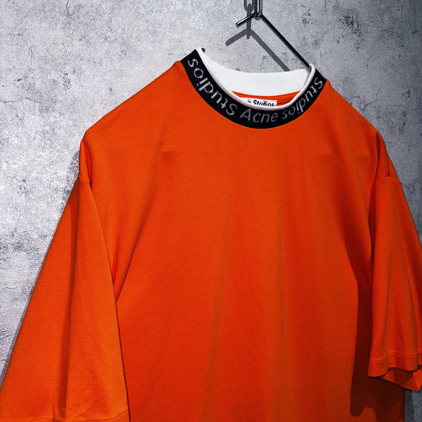 "Acne Studios"brand logo design mock neck T shirt