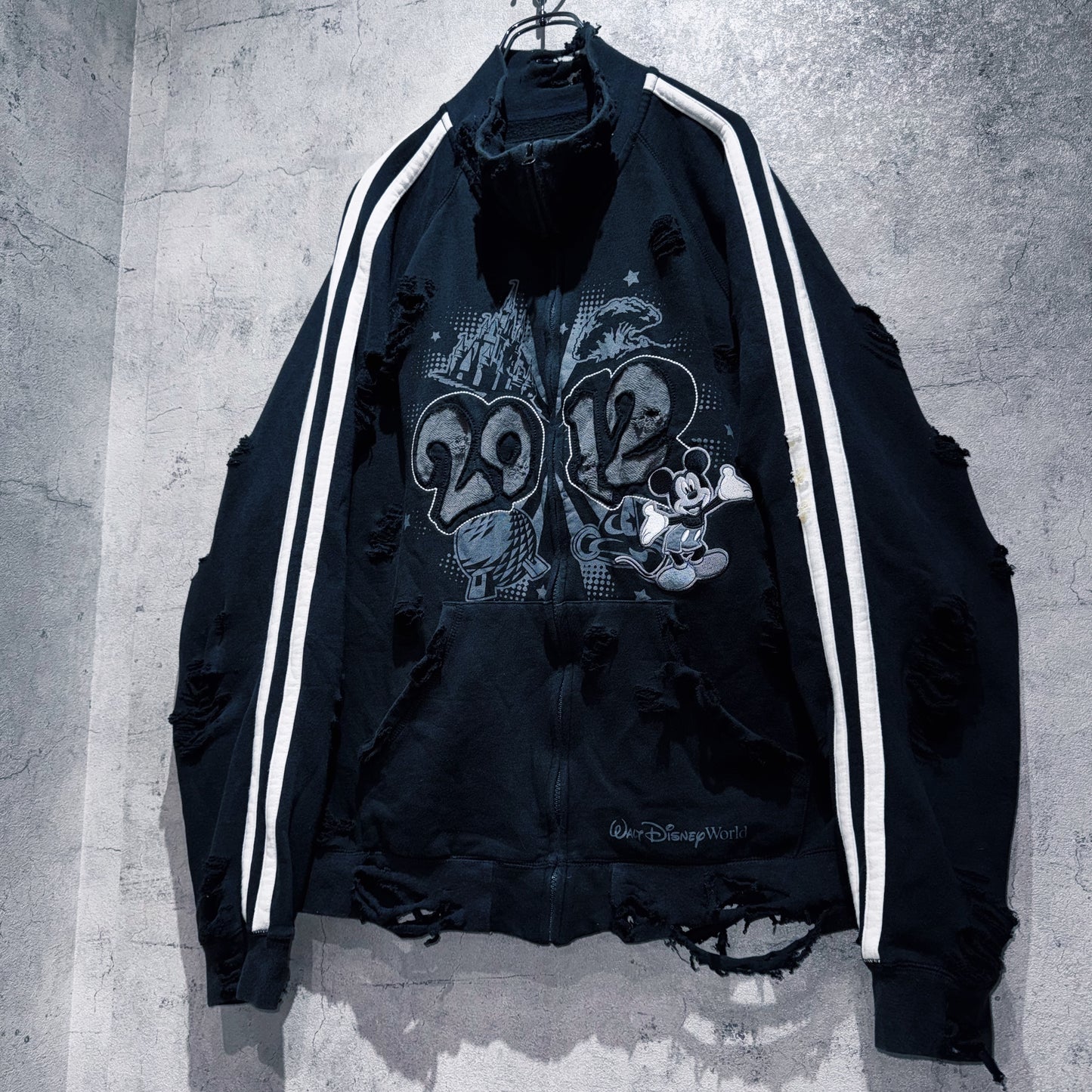 2012"Disney"WDW graphic design boro custom track jacket
