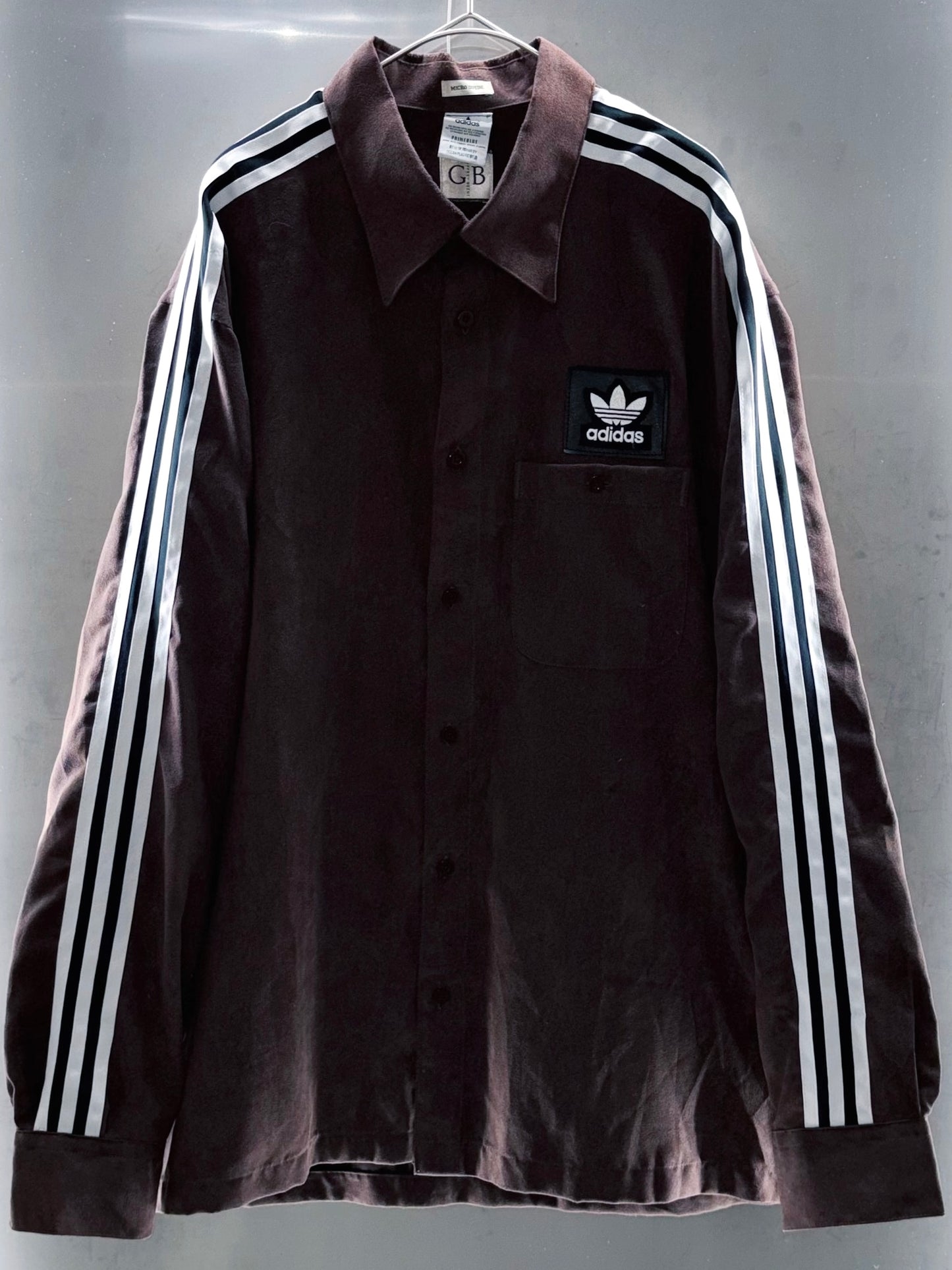 special "original re:meke vintage
"adidas"× vintage loose shirt three strip edition