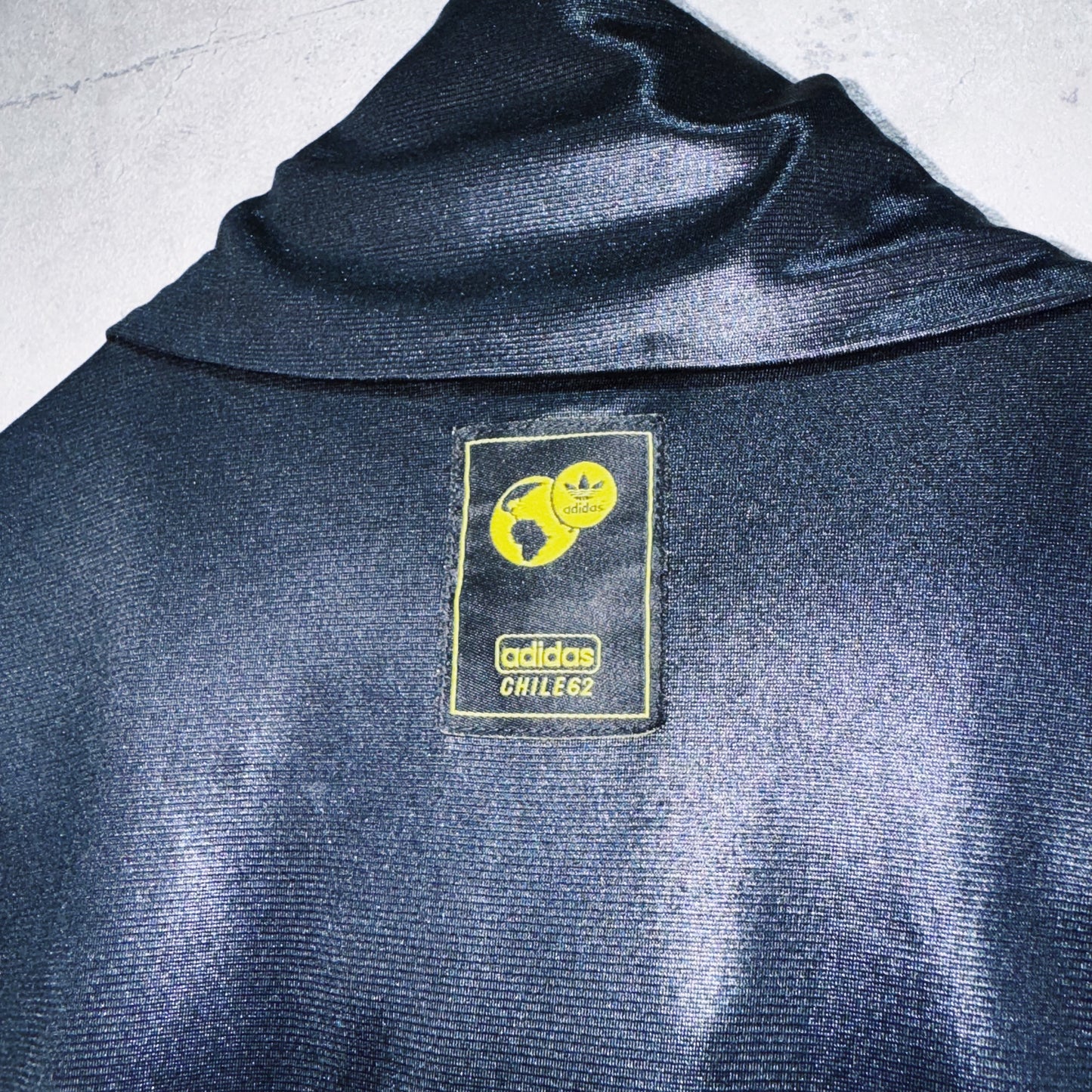 "ADIDAS Originals CHILE62”Trefoil design track jacket