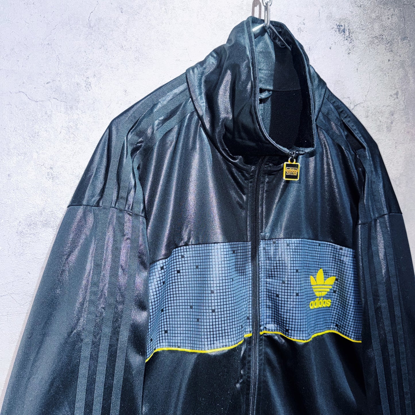 "ADIDAS Originals CHILE62”Trefoil design track jacket