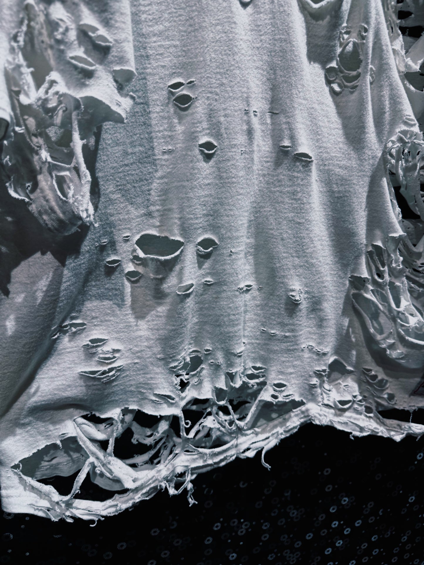 ￼
【ÆIEM】再倖築 “Wilson Collapse” Boro Reconstruction T-Shirt
