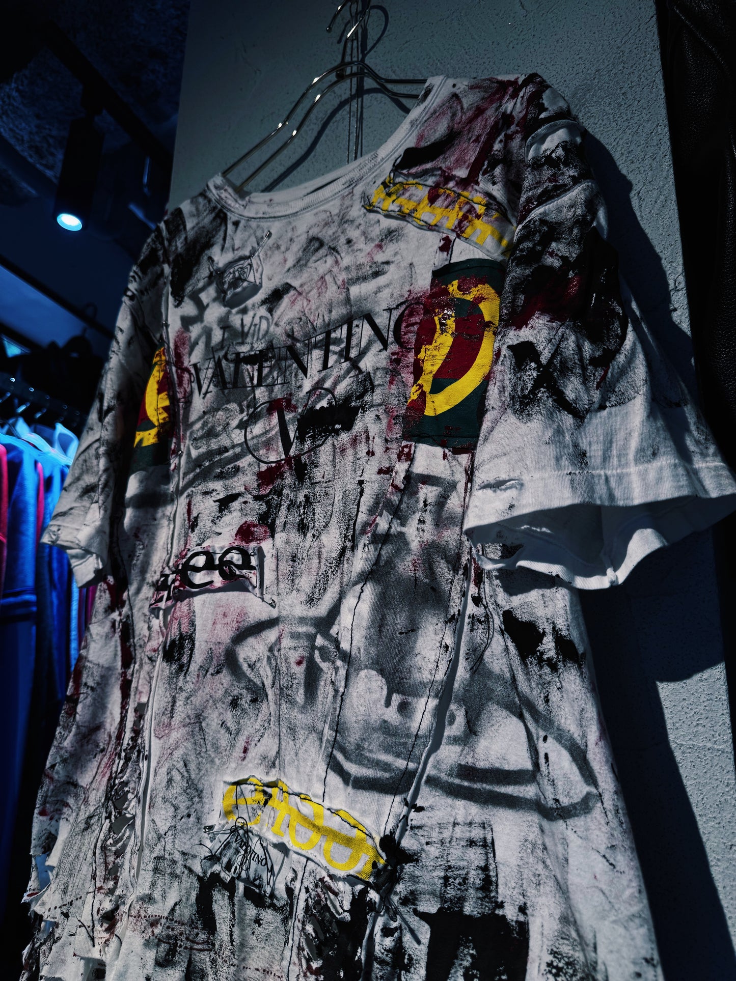 "vivid notes"chaos custom design Layered Orbit T-shirt