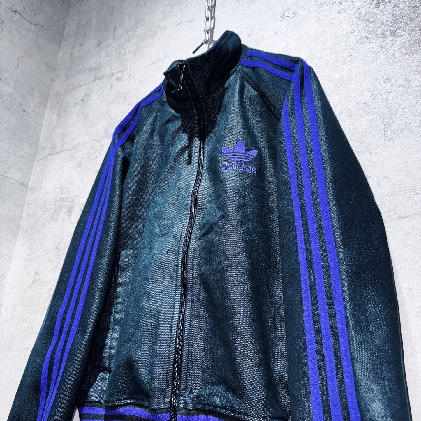 special"ADIDAS"denim material stand neck track jacket
