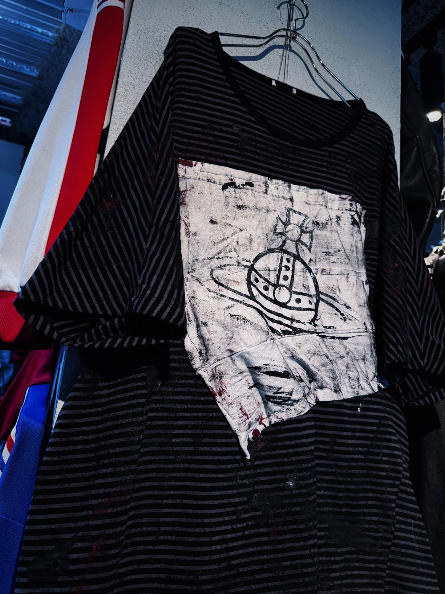 "vivid notes"The Anarchist's Layered Orbit T-shirt