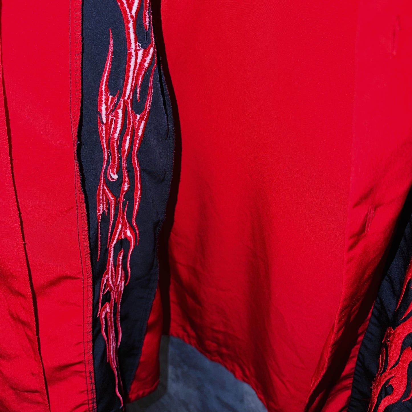 【doppio】vintage fire pattern embroidery design open collar shirt