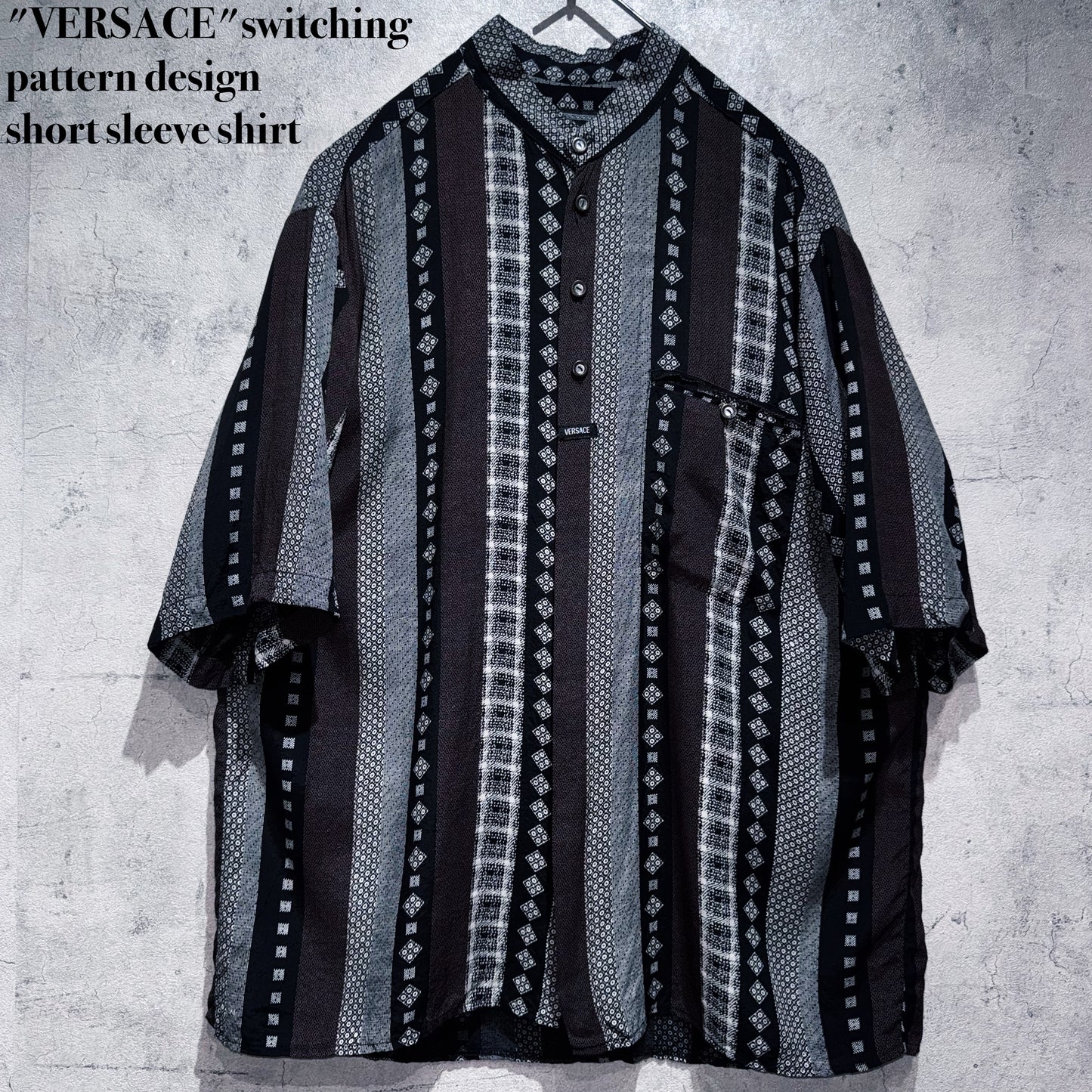 "VERSACE"switching pattern design short sleeve shirt