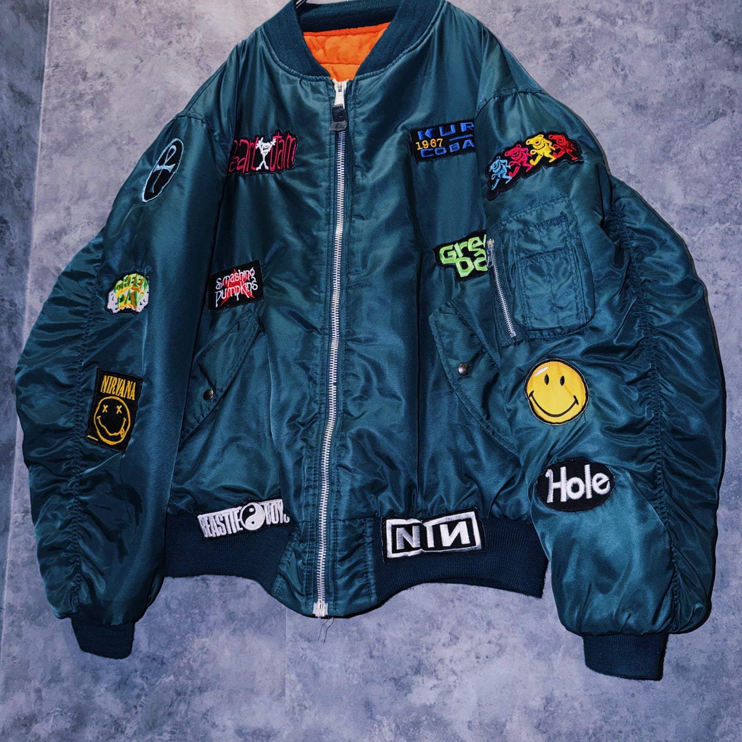 【doppio】vintage band logo patch design MA-1 jacket