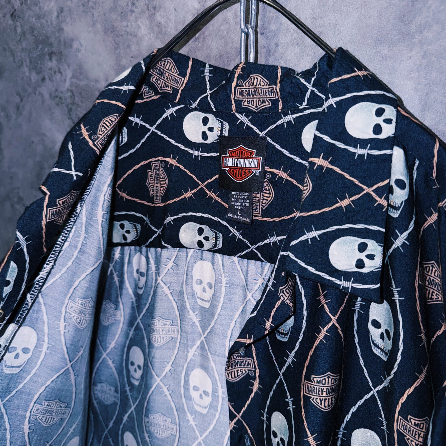 【doppio】vintage “Harley-Davidson” skull and spike print design open collar shirt