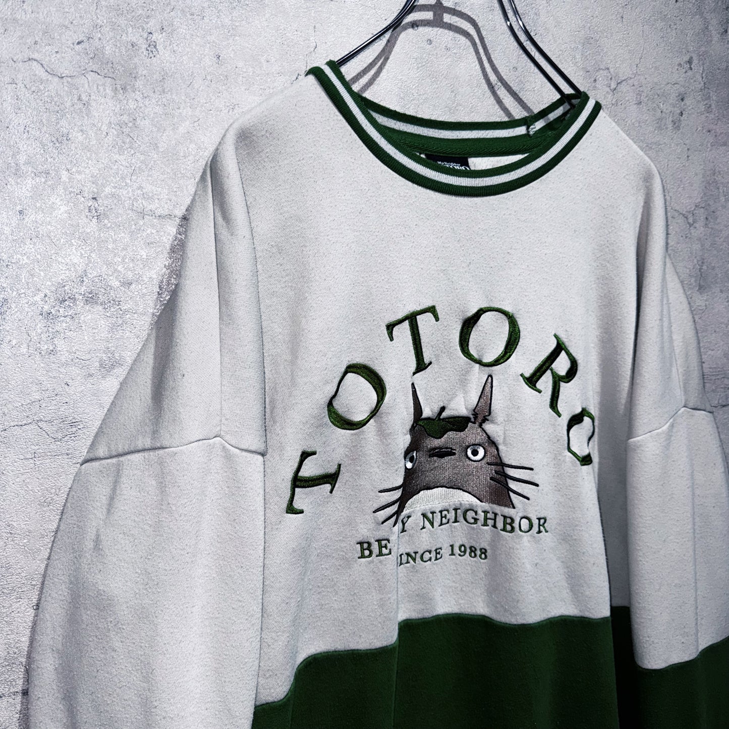 Studio Ghibli"My Neighbor Totoro"embroidery design pullover sweat