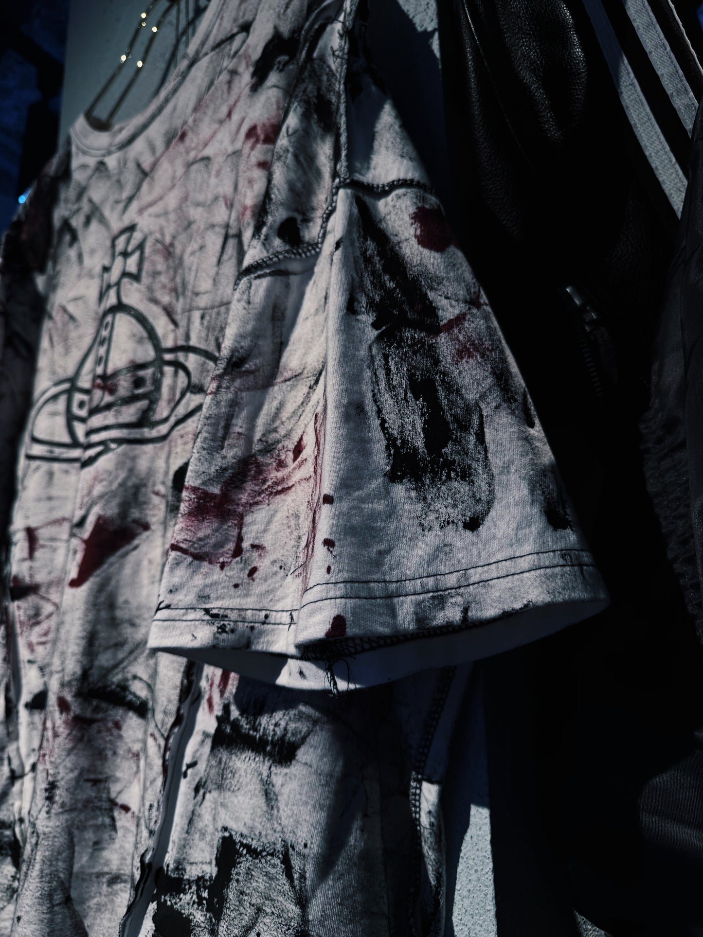 "vivid notes"The Anarchist's Layered Orbit T-shirt