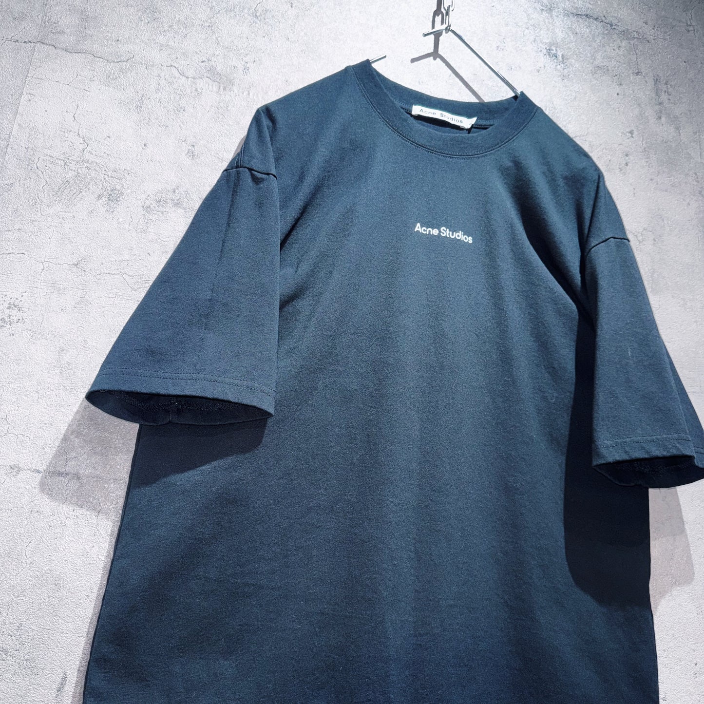 "Acne Studios"logo graphic print design T shirt