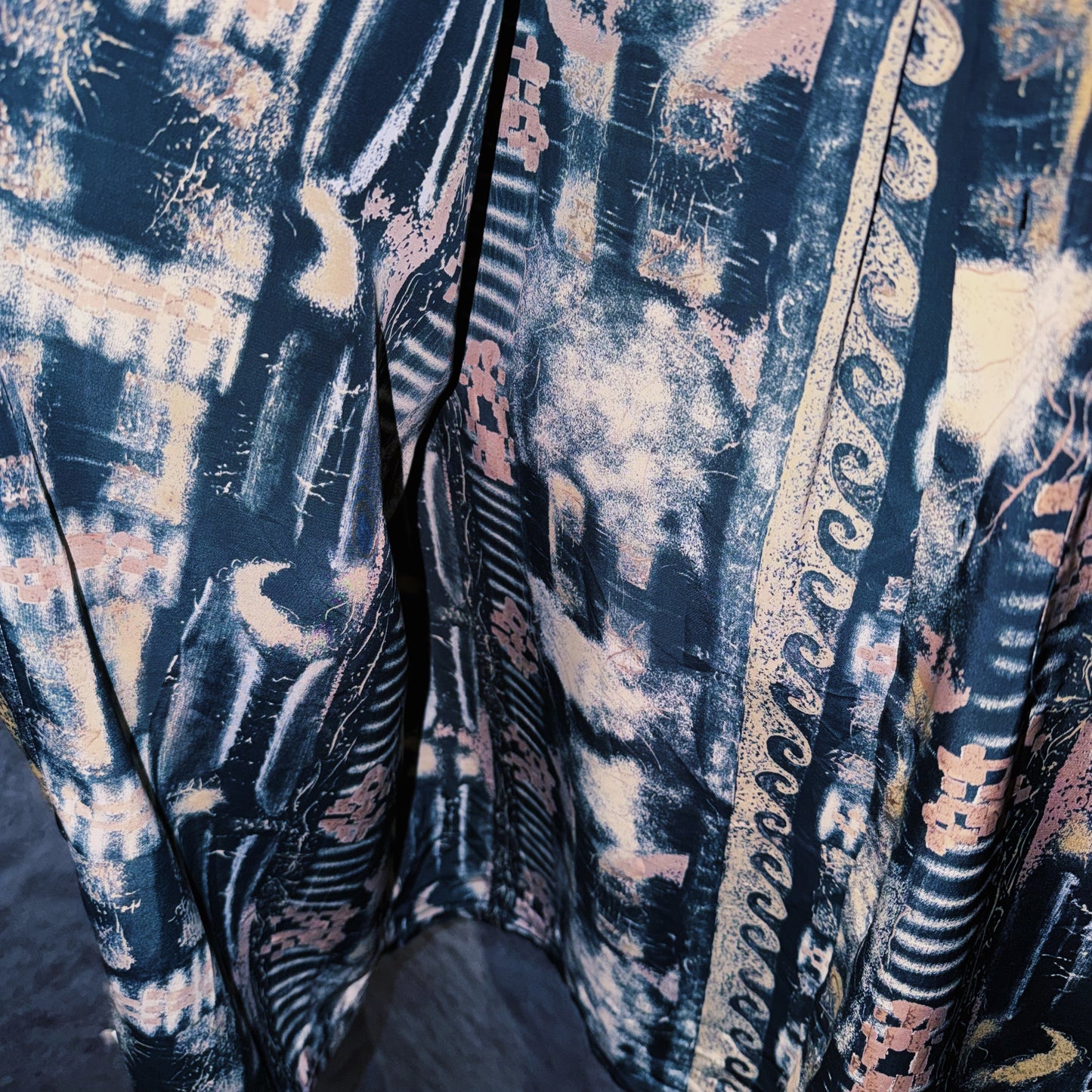 【doppio】vintage ethnic pattern print design open collar shirt