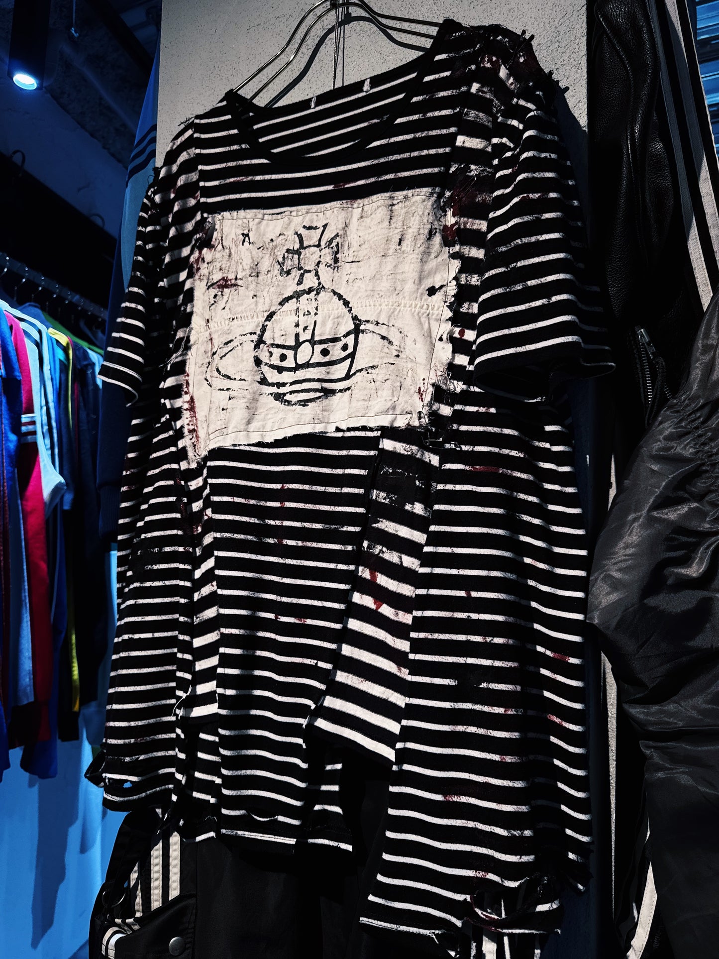"vivid notes"The Anarchist's Layered Orbit T-shirt