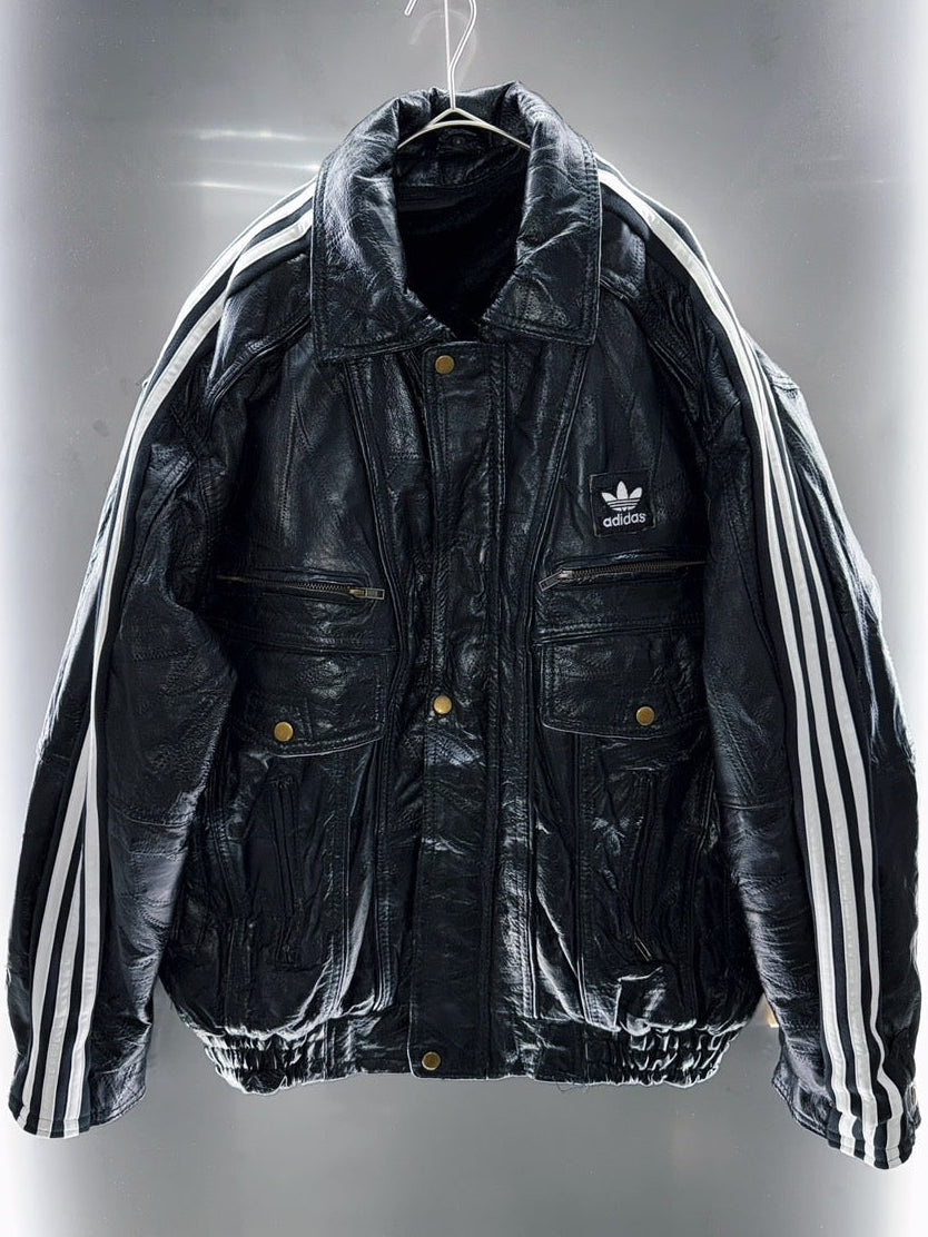 special "original re:meke" vintage
"adidas"x vintage leather jacket three strip edition