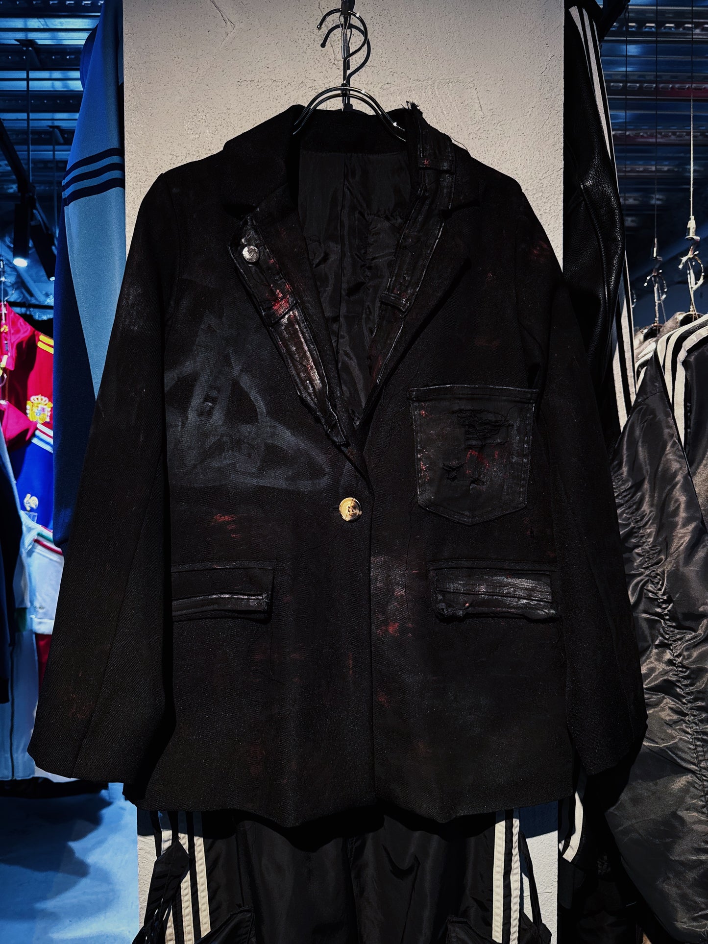 "vivid notes"The Anarchist's Orbit tailored jacket